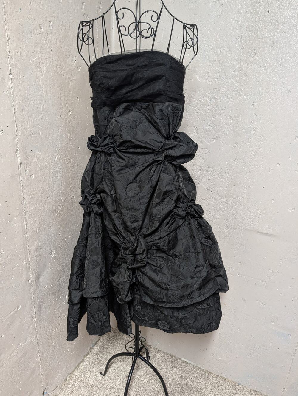 BEULAH Black Sculptural Draped Jacquard Strapless Dress